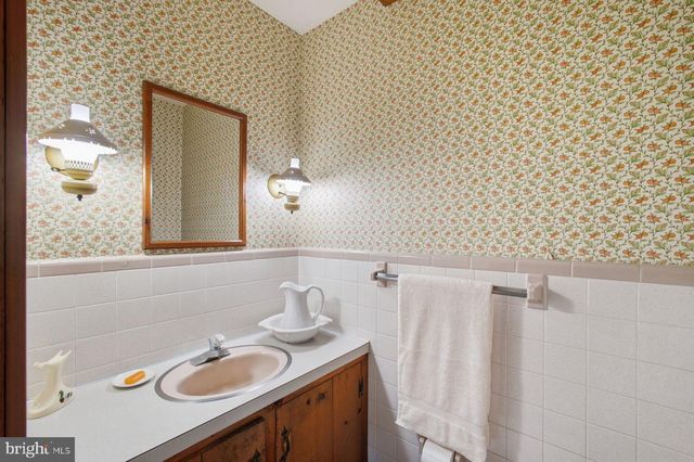 255 OLD MILL RD, Greenwich, NJ 08323