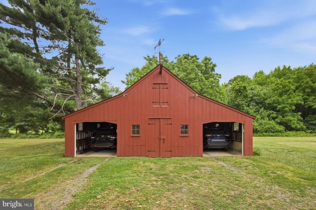 255 OLD MILL RD, Greenwich, NJ 08323