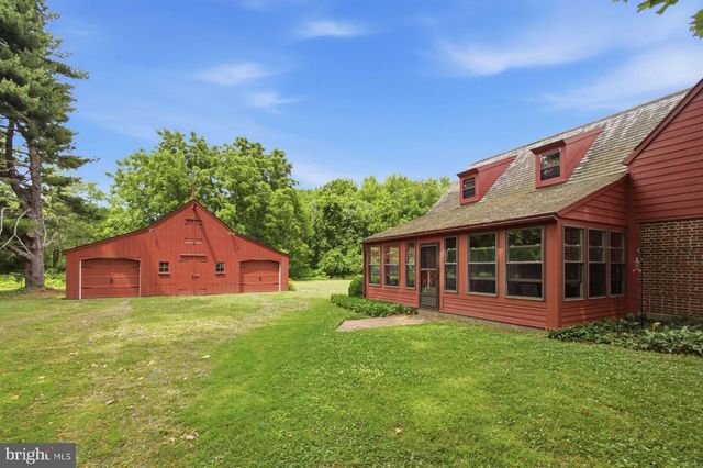 255 OLD MILL RD, Greenwich, NJ 08323