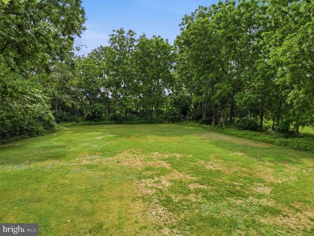 255 OLD MILL RD, Greenwich, NJ 08323