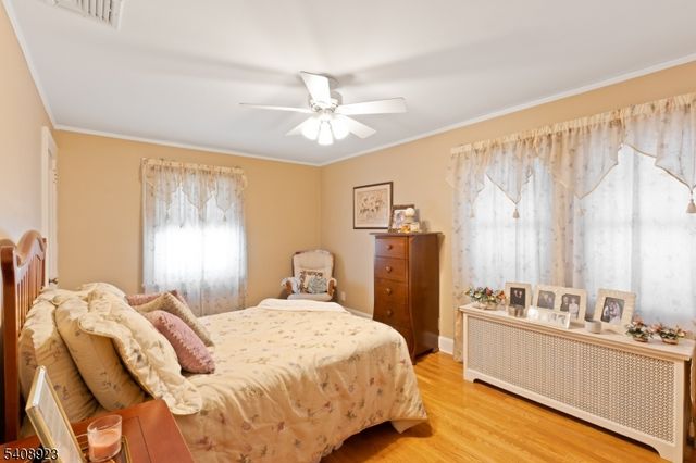 7 Wayland Dr, Verona Twp., NJ 07044