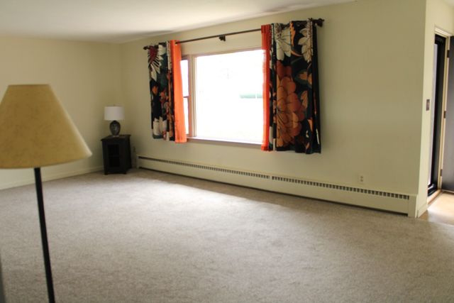 1717 W Acres Road, Joliet, IL 60435