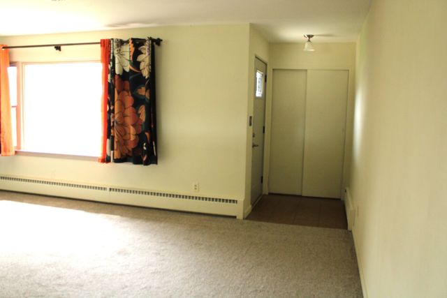 1717 W Acres Road, Joliet, IL 60435