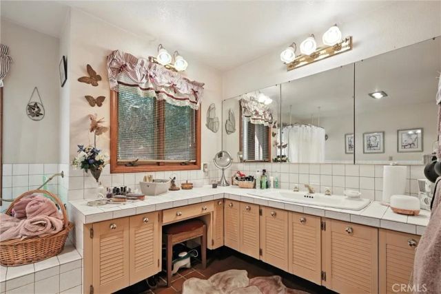 3663 Crestwood Drive, Kelseyville, CA 95451