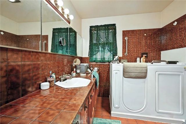 3663 Crestwood Drive, Kelseyville, CA 95451