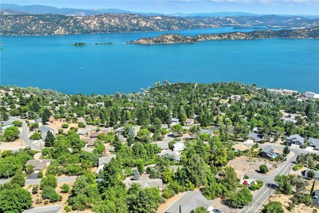 3663 Crestwood Drive, Kelseyville, CA 95451