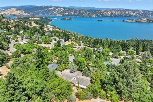 3663 Crestwood Drive, Kelseyville, CA 95451