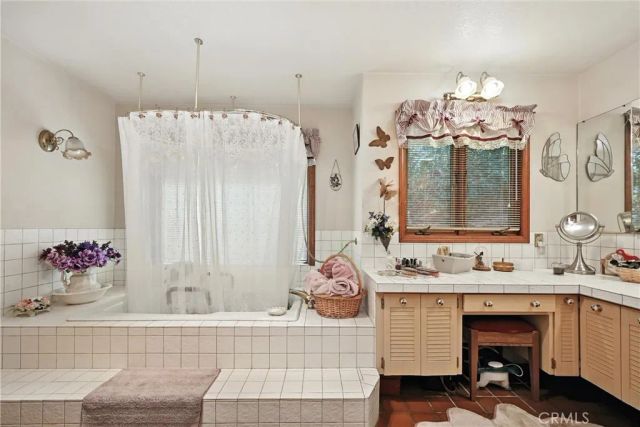 3663 Crestwood Drive, Kelseyville, CA 95451