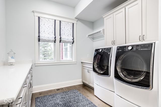 13168 Frogmore Street, Carmel, IN 46032