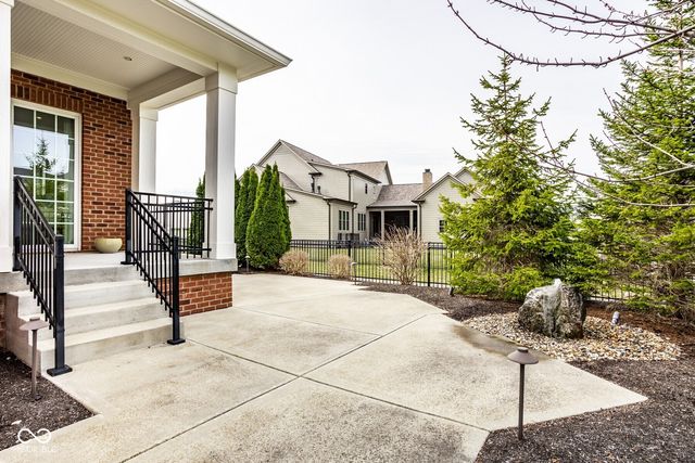 13168 Frogmore Street, Carmel, IN 46032