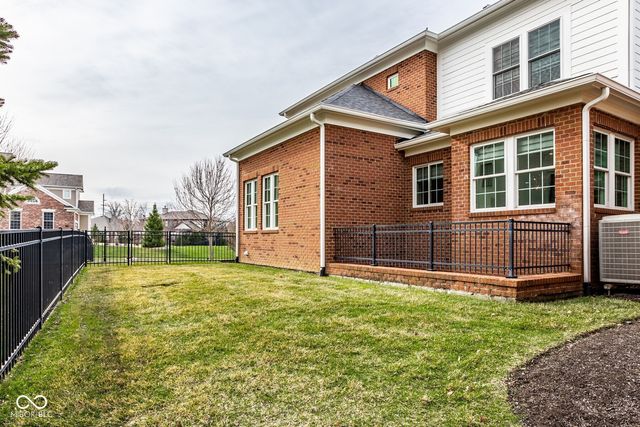 13168 Frogmore Street, Carmel, IN 46032