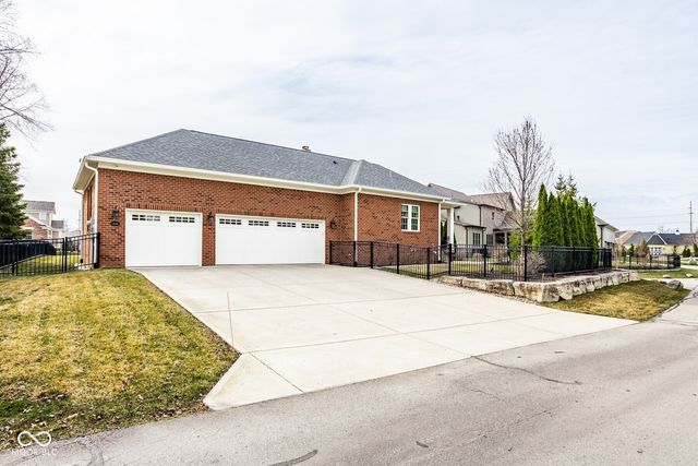 13168 Frogmore Street, Carmel, IN 46032