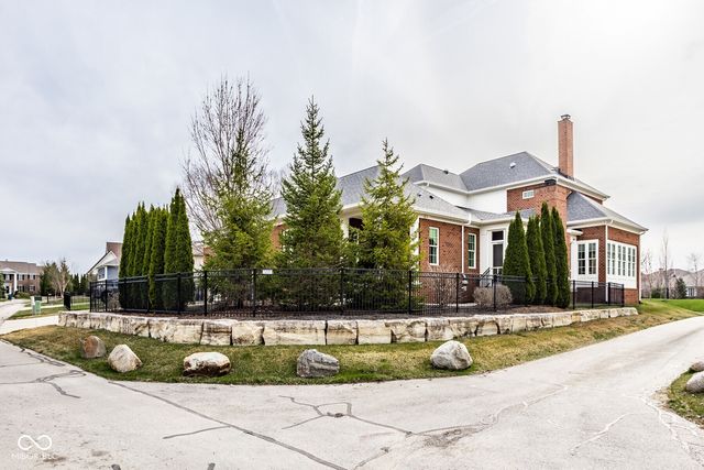 13168 Frogmore Street, Carmel, IN 46032