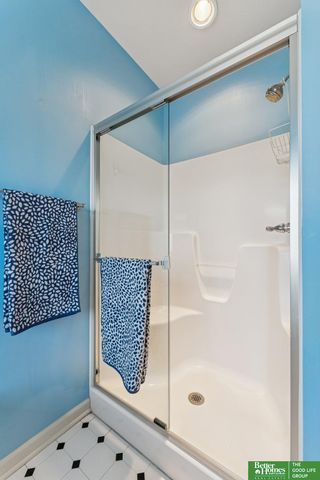 701 Fenwick Street, Papillion, NE 68046