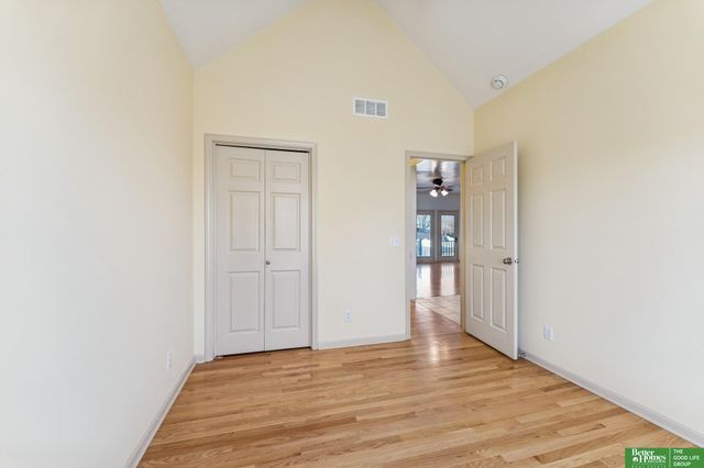 701 Fenwick Street, Papillion, NE 68046