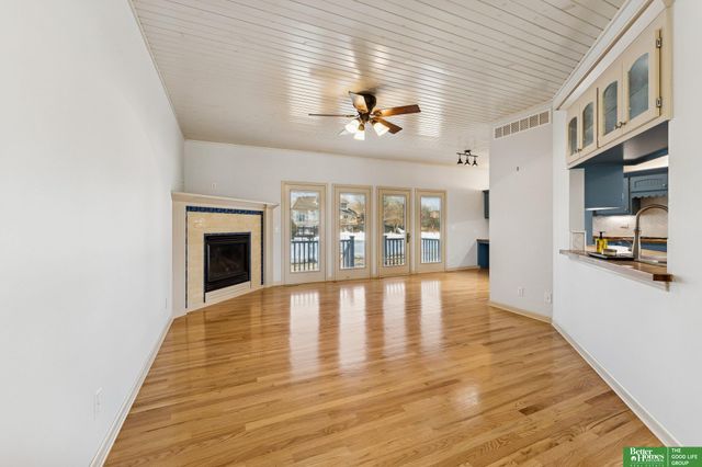 701 Fenwick Street, Papillion, NE 68046