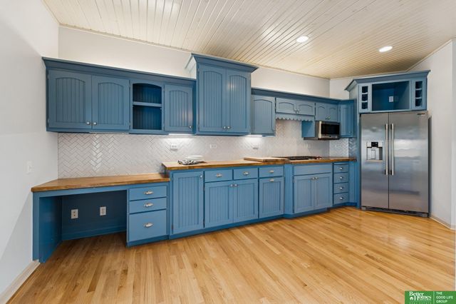 701 Fenwick Street, Papillion, NE 68046