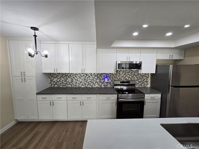20702 El Toro 396, Lake Forest, CA 92630
