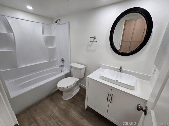 20702 El Toro 396, Lake Forest, CA 92630
