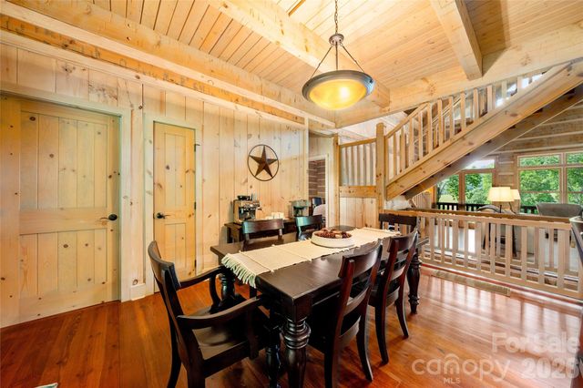170 Cradling Cove, Waynesville, NC 28785