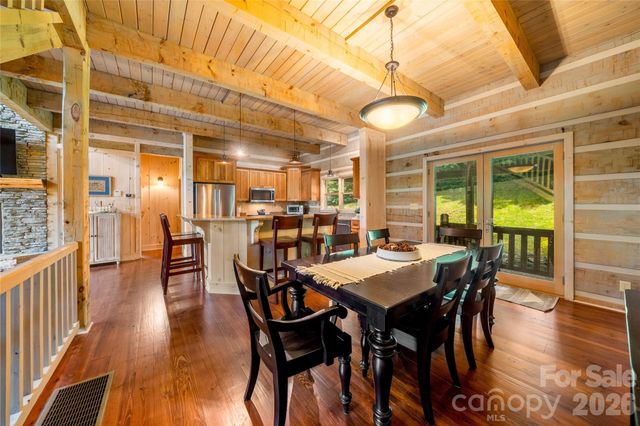 170 Cradling Cove, Waynesville, NC 28785