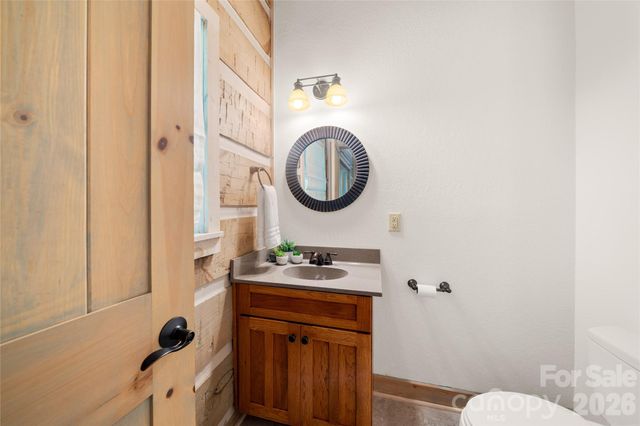 170 Cradling Cove, Waynesville, NC 28785