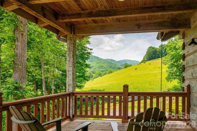 170 Cradling Cove, Waynesville, NC 28785