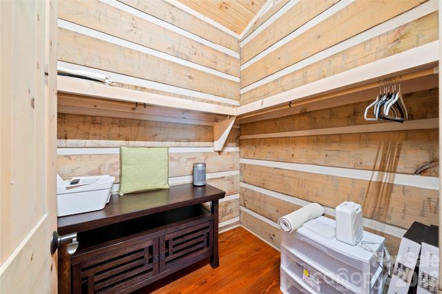 170 Cradling Cove, Waynesville, NC 28785