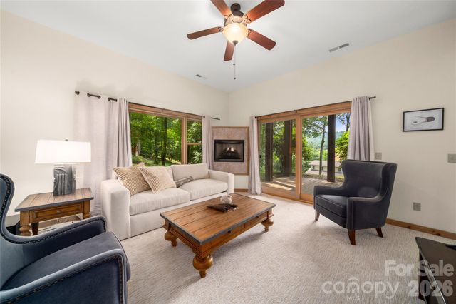 170 Cradling Cove, Waynesville, NC 28785