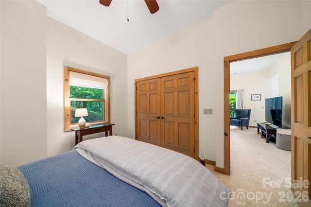 170 Cradling Cove, Waynesville, NC 28785