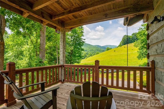 170 Cradling Cove, Waynesville, NC 28785