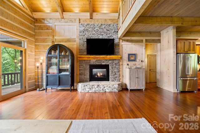 170 Cradling Cove, Waynesville, NC 28785