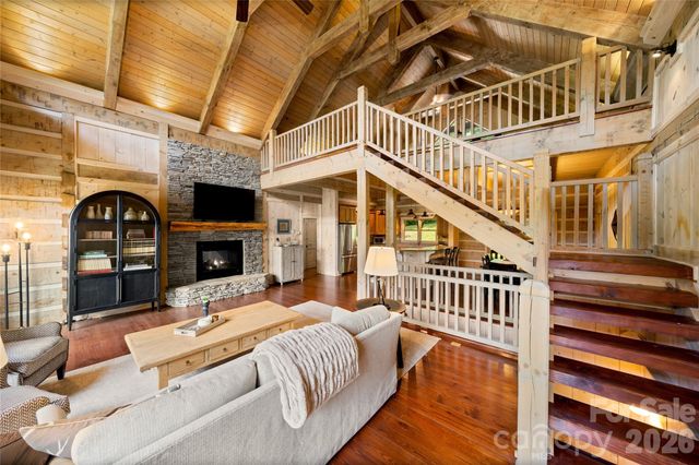170 Cradling Cove, Waynesville, NC 28785