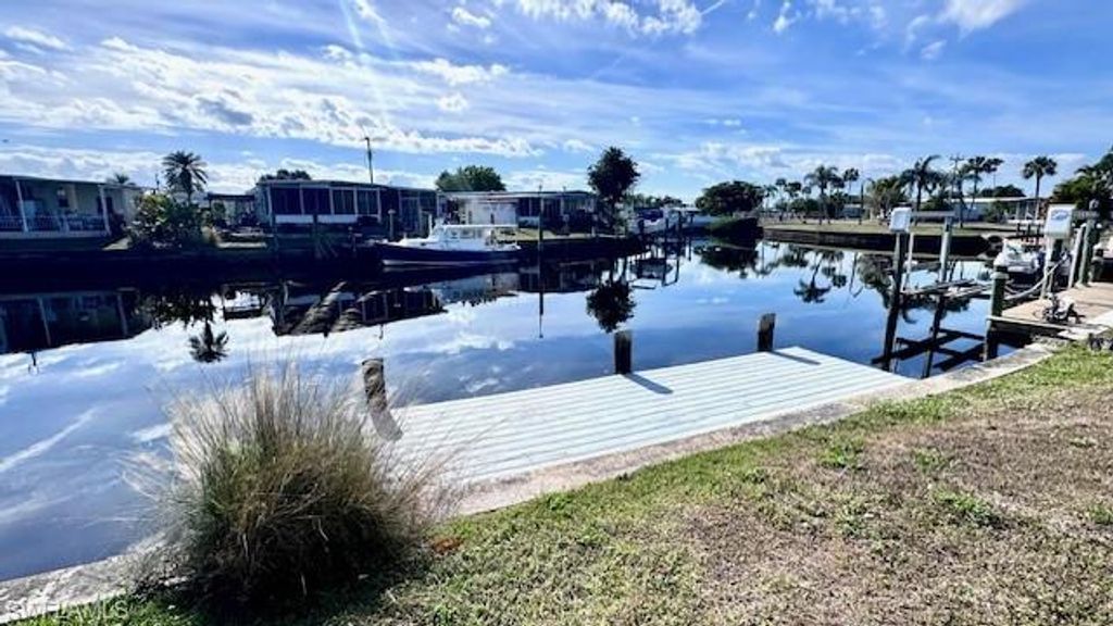 14667 Paul Revere LOOP, NORTH FORT MYERS, FL 33917 — exterior