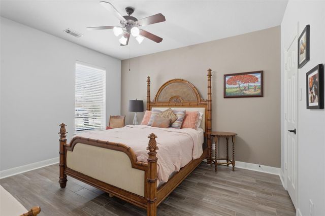 6627 Pelham Chase Drive, Spring, TX 77389