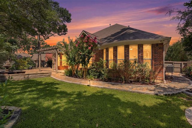 6627 Pelham Chase Drive, Spring, TX 77389