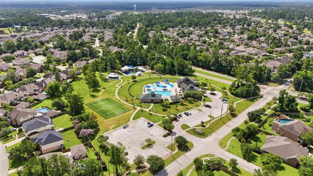 6627 Pelham Chase Drive, Spring, TX 77389
