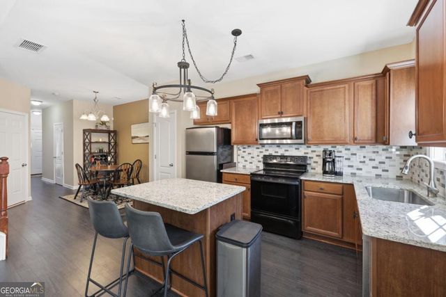 1499 Bluff Valley Circle, Gainesville, GA 30504