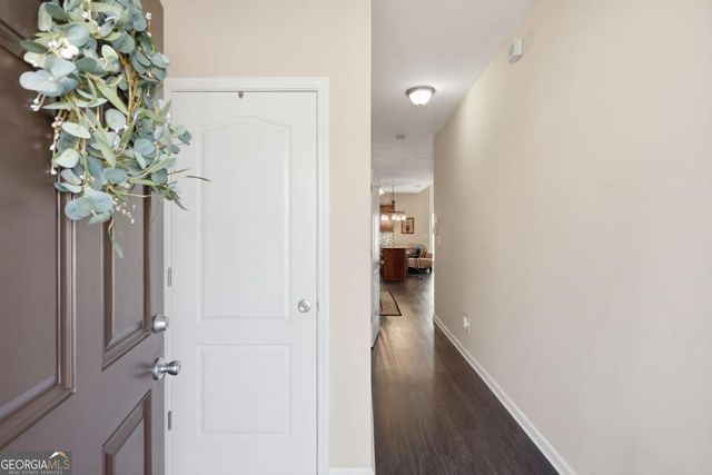 1499 Bluff Valley Circle, Gainesville, GA 30504