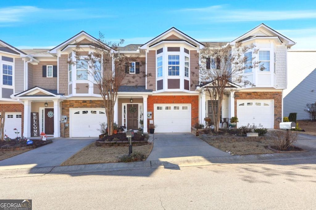 1499 Bluff Valley Circle, Gainesville, GA 30504