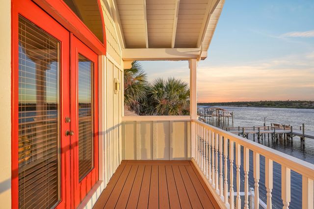 9127 June Ln, St Augustine, FL 32080