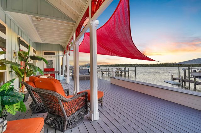 9127 June Ln, St Augustine, FL 32080