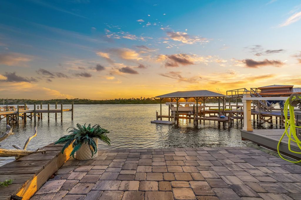 9127 June Ln, St Augustine, FL 32080