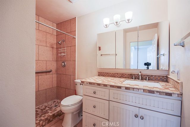 5542 Fernhill Circle C, Huntington Beach, CA 92649