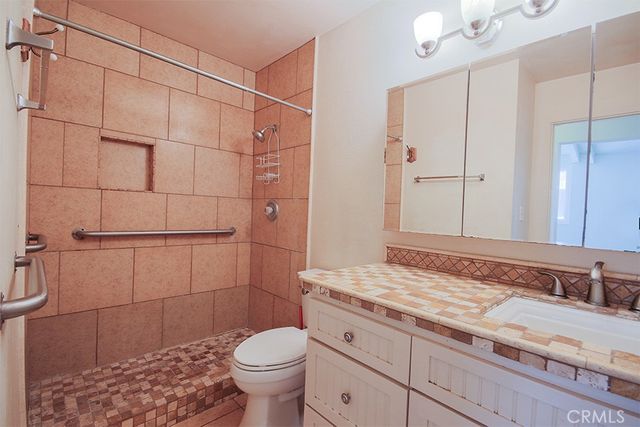 5542 Fernhill Circle C, Huntington Beach, CA 92649