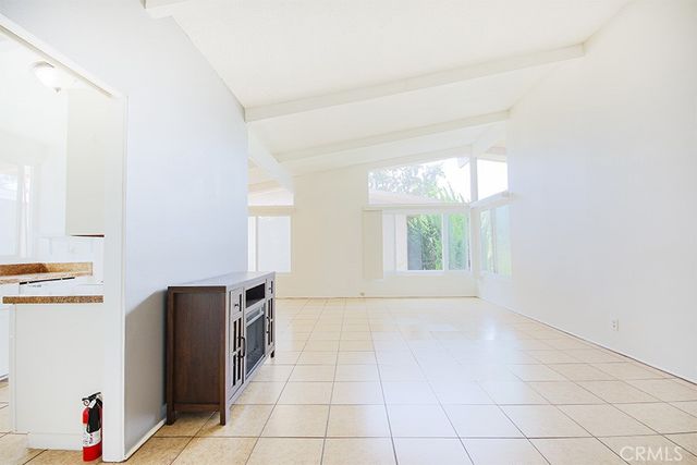 5542 Fernhill Circle C, Huntington Beach, CA 92649