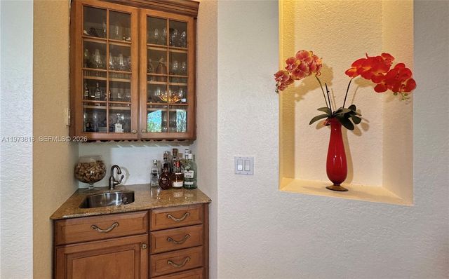 20401 SW 184 St, Miami, FL 33187