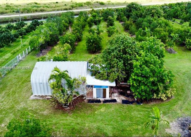 20401 SW 184 St, Miami, FL 33187