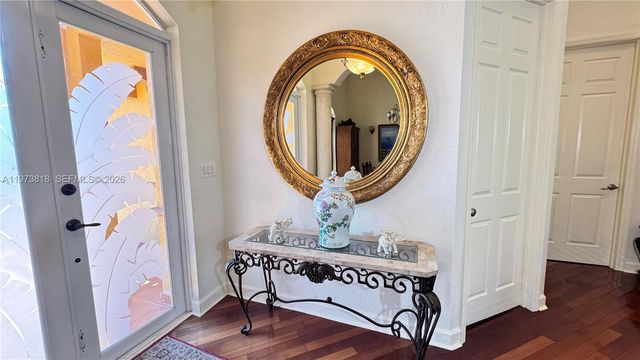 20401 SW 184 St, Miami, FL 33187