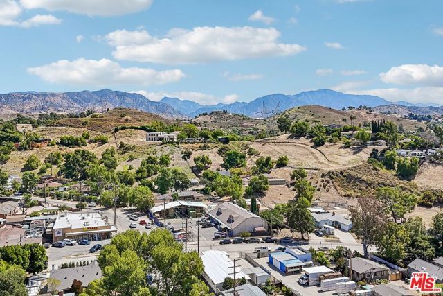 11100 Sheldon Street, Burbank, CA 91352
